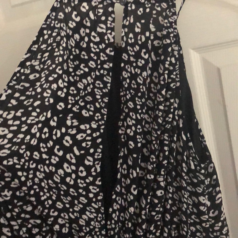 Dress - Picture 6 of 6